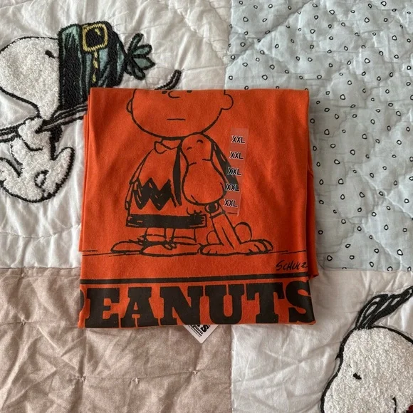 Peanuts Rust Orange Snoopy T-Shirt - Picture 5 of 6